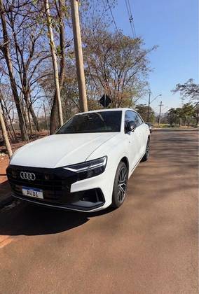 AUDI Q8 3.0 TFSI GASOLINA PERFORMANCE QUATTRO TIPTRONIC AUDI Q8 3.0 TFSI GASOLINA PERFORMANCE QUATTRO TIPTRONIC